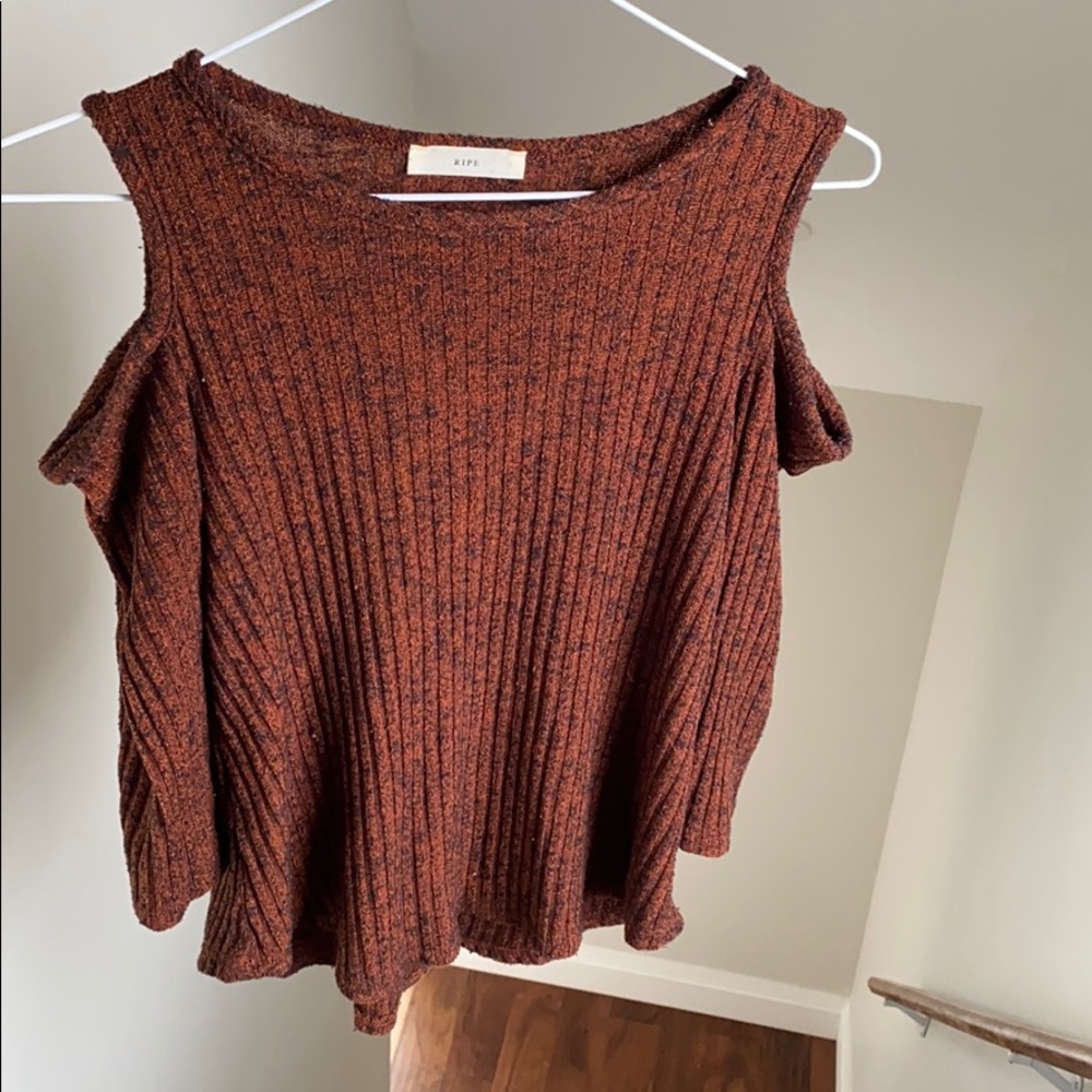 RIPE brand, sweater with shoulder cut outs